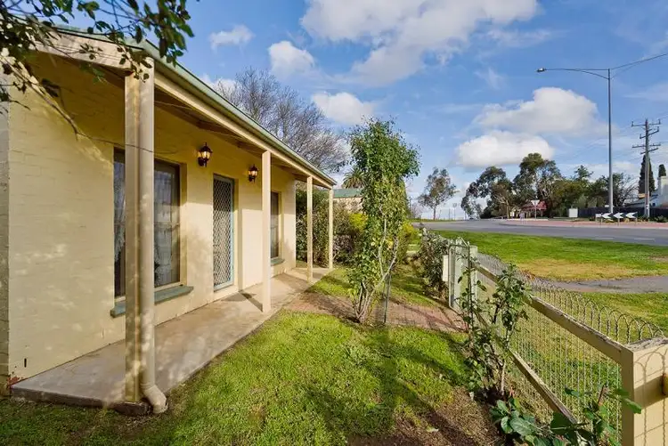 Fifth view of Homely house listing, 2/41 Hunter Street, Castlemaine VIC 3450