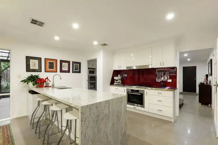 Second view of Homely house listing, 7 Balyarta Court, Forest Hill VIC 3131