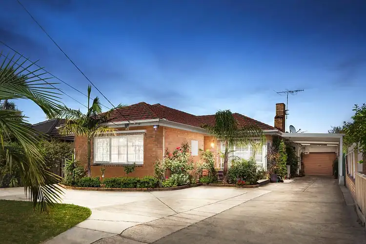 203 Warrigal Road, Cheltenham VIC 3192