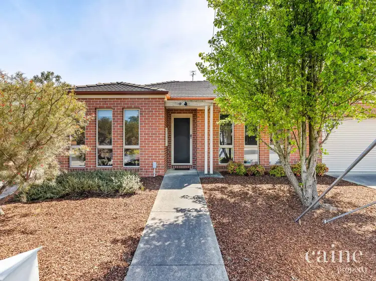Main view of Homely house listing, 1/86 Vale Street, Alfredton VIC 3350