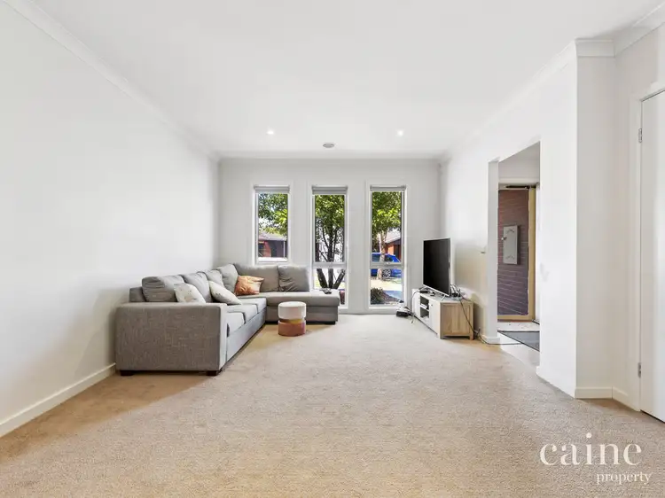 Second view of Homely house listing, 1/86 Vale Street, Alfredton VIC 3350