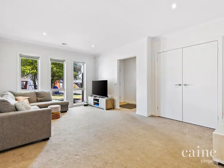 Third view of Homely house listing, 1/86 Vale Street, Alfredton VIC 3350
