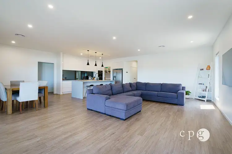 Sixth view of Homely house listing, 17 McKenzie Way, Mckenzie Hill VIC 3451