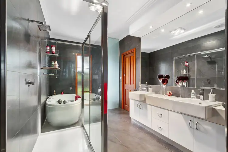 Sixth view of Homely house listing, 6 Clift Ct, Traralgon VIC 3844