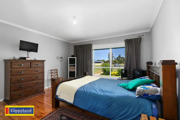 Sixth view of Homely house listing, 142 Powerscourt, Maffra VIC 3860