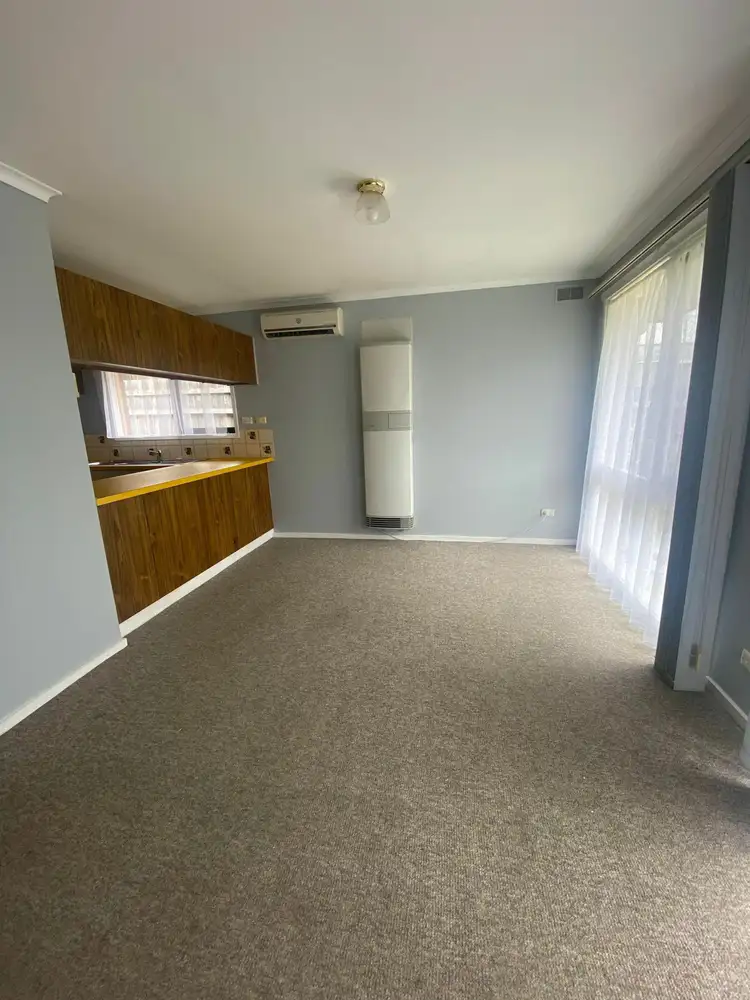 Main view of Homely unit listing, Unit 2/31 Airlie Bank Rd, Morwell VIC 3840