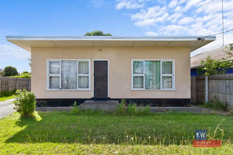 17 Margaret St, Morwell VIC 3840