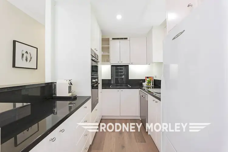 Sixth view of Homely apartment listing, 5/105 Mathoura Road, Toorak VIC 3142