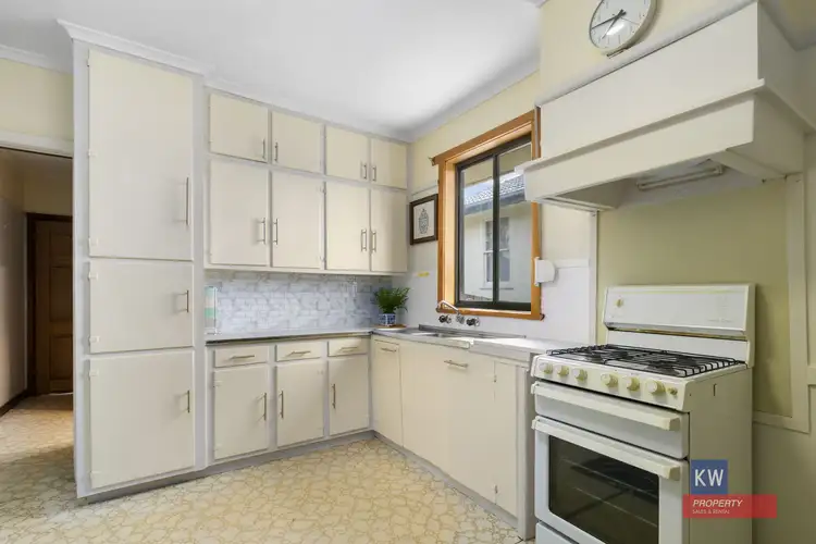 Fifth view of Homely house listing, 27 Robertson St, Morwell VIC 3840