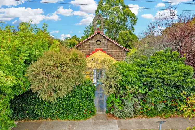 77 Bell Street, Penshurst VIC 3289