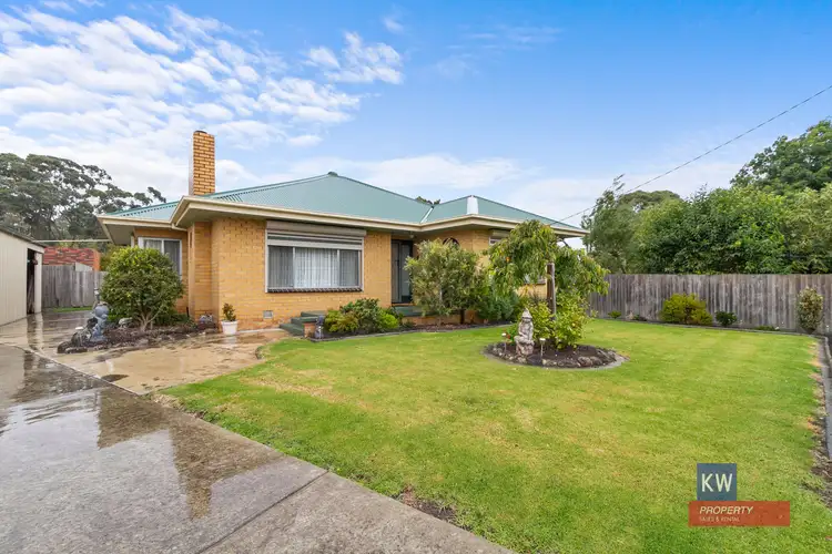 Fifth view of Homely house listing, 10 Martin Gr, Morwell VIC 3840