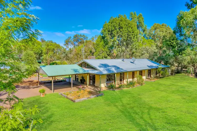 Main view of Homely house listing, 4 J Addinsalls Road, Hamilton VIC 3300