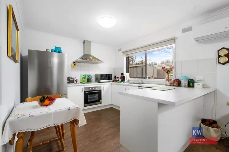 Fifth view of Homely unit listing, Unit 2/16 Spring Ct, Morwell VIC 3840