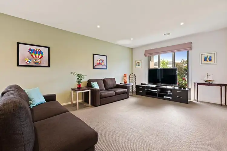 Fifth view of Homely house listing, 7 Woolcock Close, Burwood VIC 3125