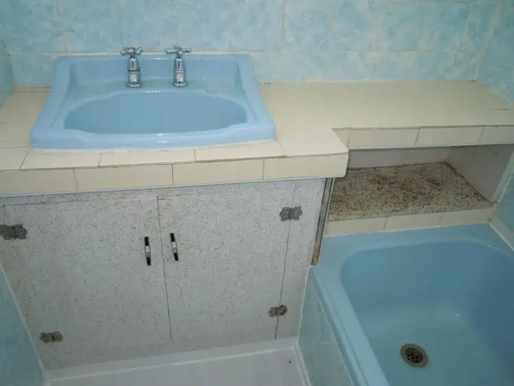 Sixth view of Homely house listing, *UNDER CONTRACT* 1 Newton Court, Morwell VIC 3840