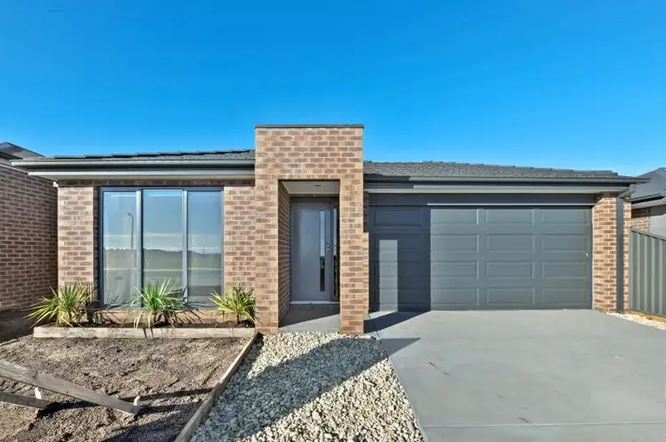 13 O'Shannassy Parade, Lucas VIC 3350