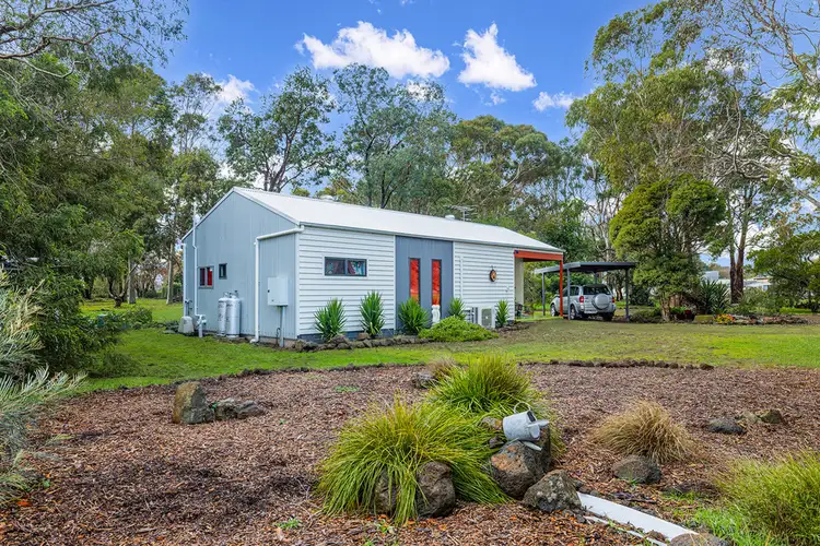 31 Ti-Tree Lane, Penshurst VIC 3289
