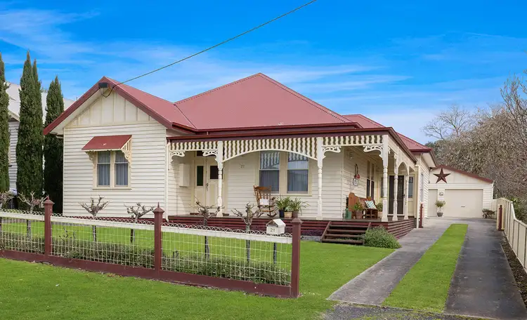 21 Seymour Street, Terang VIC 3264