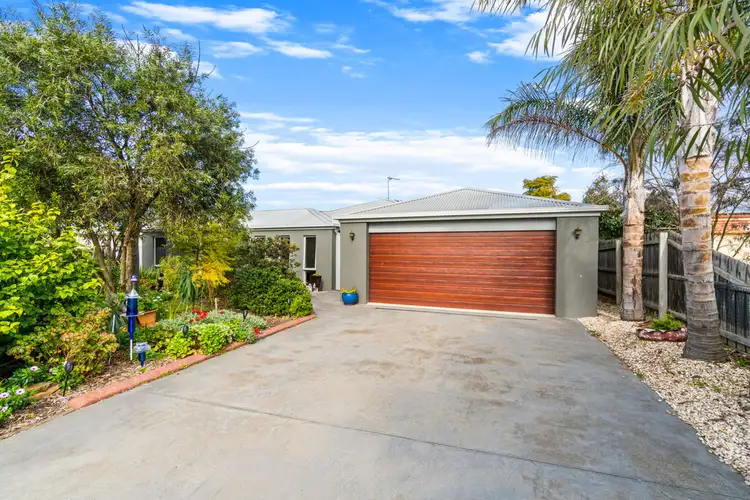 14 Burrnett Court, Heyfield VIC 3858
