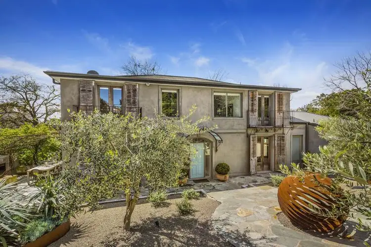 30 Rosserdale Crescent, Mount Eliza VIC 3930