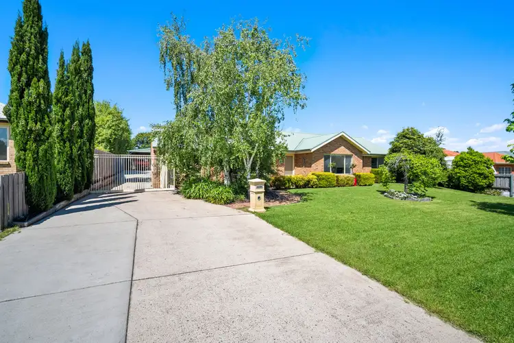 10 Cedarwood Drive, Maffra VIC 3860