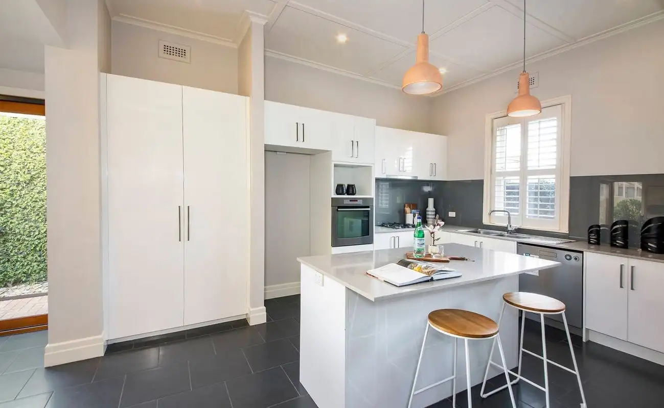 Main view of Homely house listing, 170 Kambrook Road, Caulfield VIC 3162