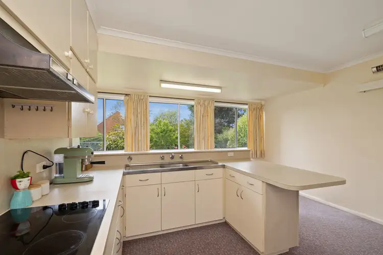 Fifth view of Homely house listing, 16 Chaucer Street, Hamilton VIC 3300
