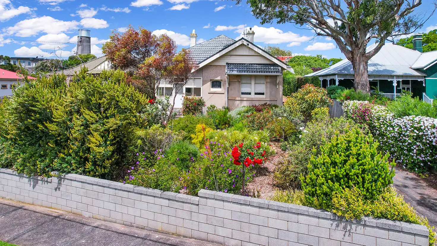 Main view of Homely house listing, 10 Mickle Crescent, Warrnambool VIC 3280