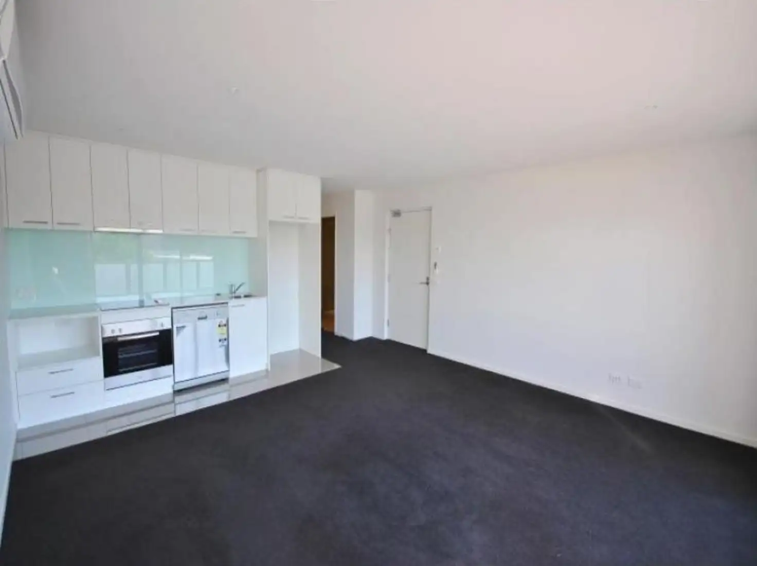 Main view of Homely apartment listing, 15/4a Lansdowne Road, St Kilda East VIC 3183