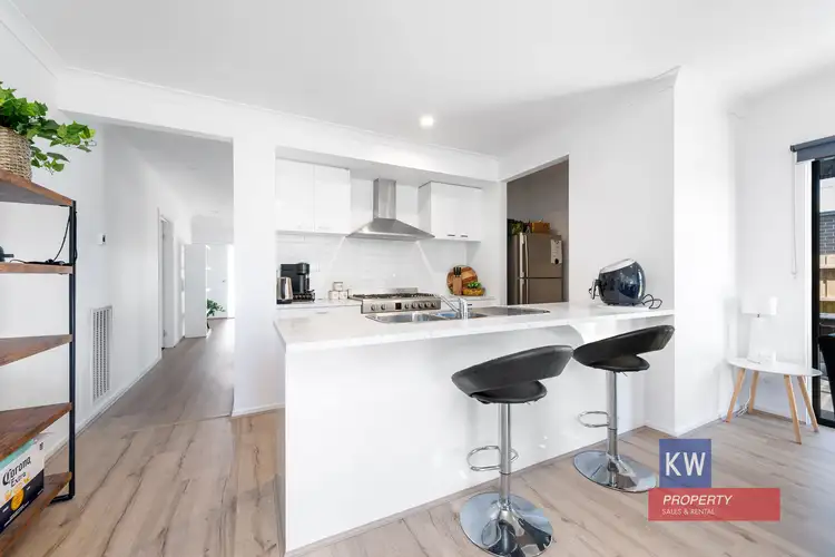 Second view of Homely house listing, 8 Aston Avenue, Traralgon VIC 3844