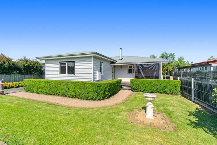 8 Landy Street, Maffra VIC 3860