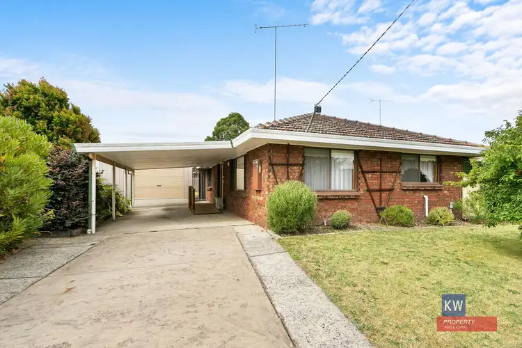 Second view of Homely house listing, 32 Spring Court, Morwell VIC 3840