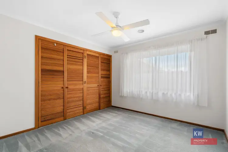 Fifth view of Homely house listing, 32 Spring Court, Morwell VIC 3840