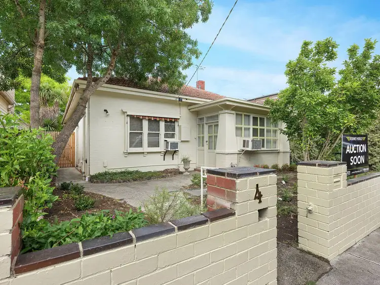 4 George Street, Caulfield North VIC 3161