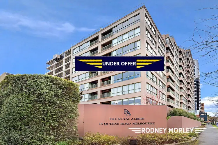 706/15 Queens Road, Melbourne VIC 3004