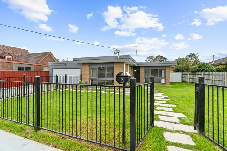 3 Hutchinson Street, Sale VIC 3850