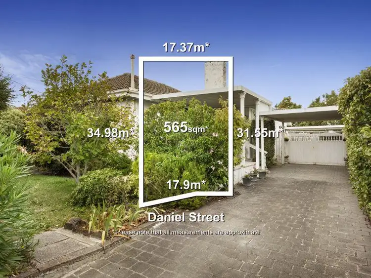 43 Daniel Street, Burwood VIC 3125