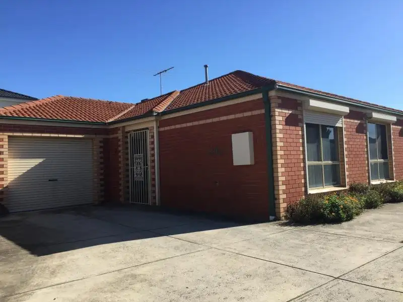 Main view of Homely unit listing, 2/142 William Street, St Albans VIC 3021