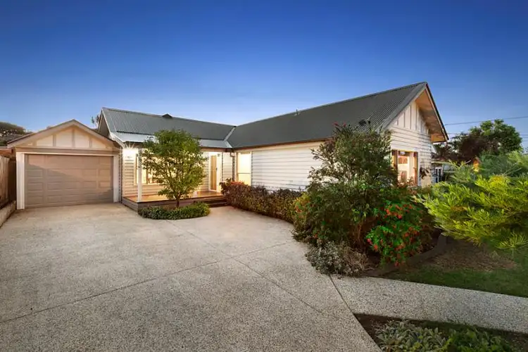 35 Cornfield Grove, Box Hill South VIC 3128