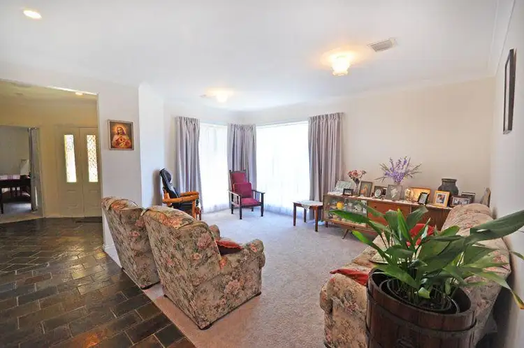 Second view of Homely house listing, 4 Grevillea Court, Warragul VIC 3820