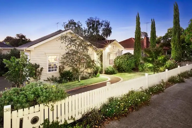 1/38 Gunyah Road, Blackburn North VIC 3130