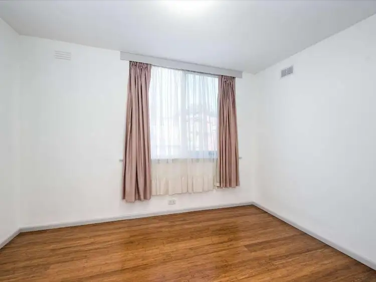 Fifth view of Homely unit listing, 4/10-12 James Street, Box Hill VIC 3128