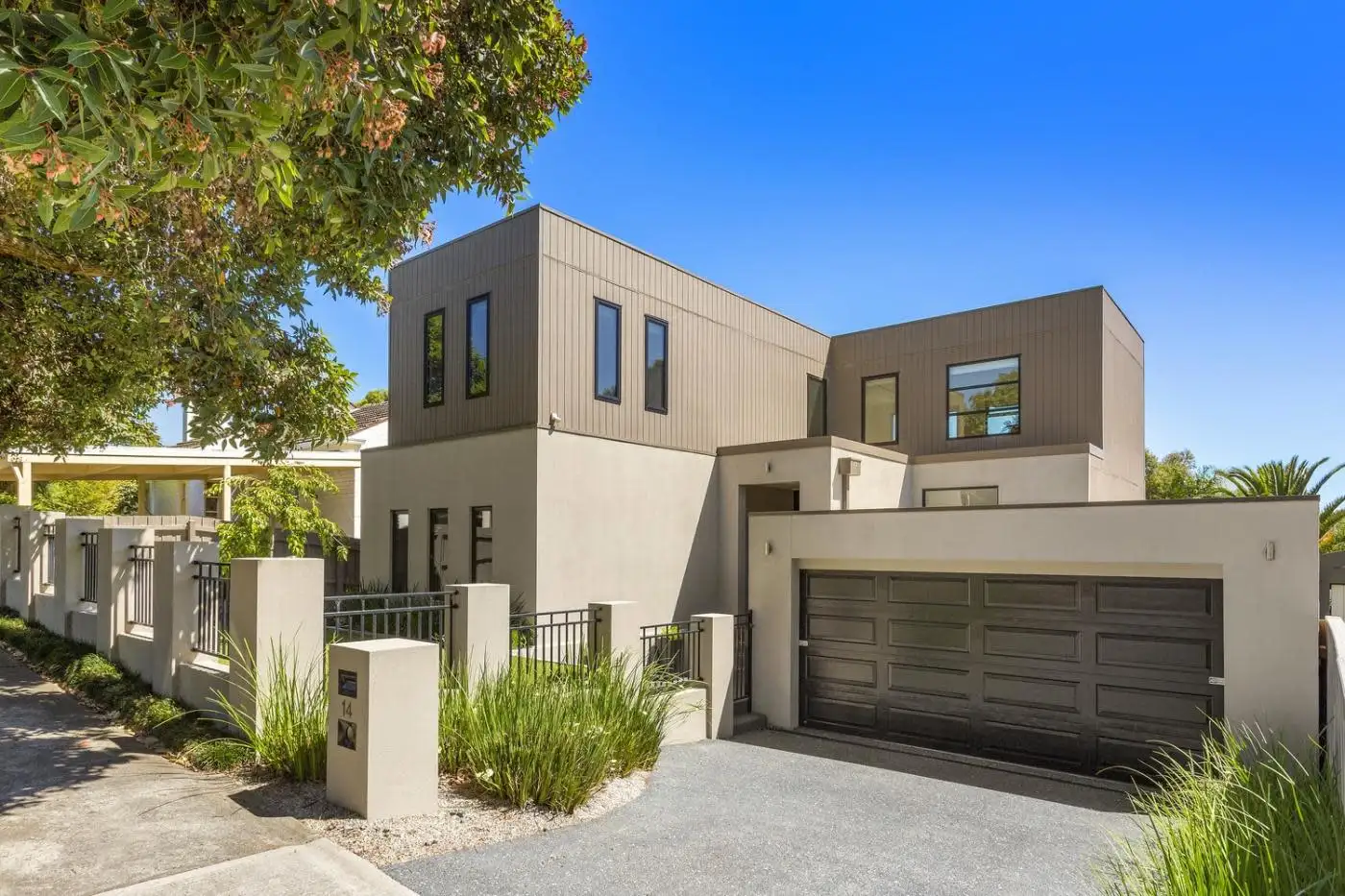 Main view of Homely house listing, 14 Woodlands Grove, Frankston VIC 3199