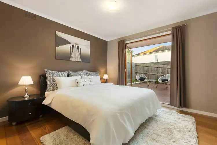 Fifth view of Homely house listing, 2 Ellad Close, Vermont VIC 3133