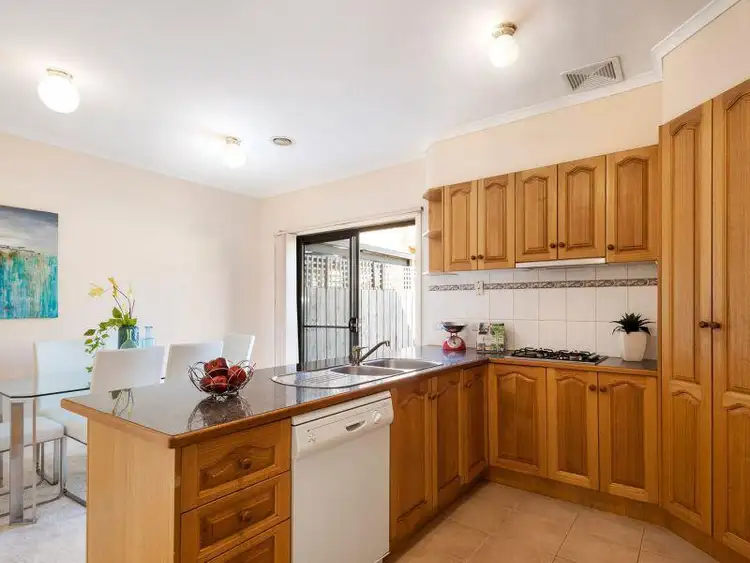 Fourth view of Homely townhouse listing, 9 Kurrajong Way, Blackburn North VIC 3130