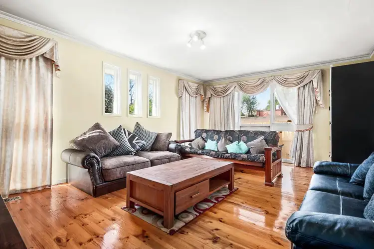 Second view of Homely unit listing, 4/5 Coppin Close, Mitcham VIC 3132