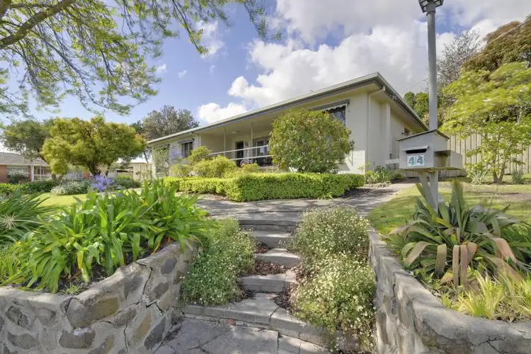 **UNDER CONTRACT**44 Cynthia Street, Morwell VIC 3840