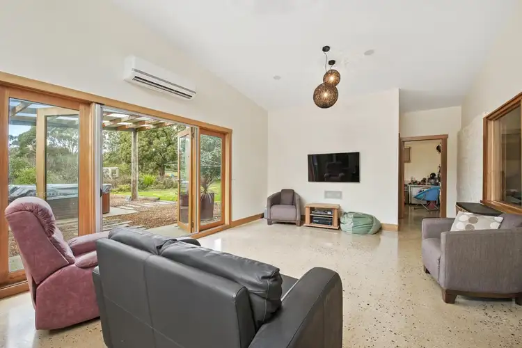 Fifth view of Homely house listing, 37 Thomas Road, Haddon VIC 3351