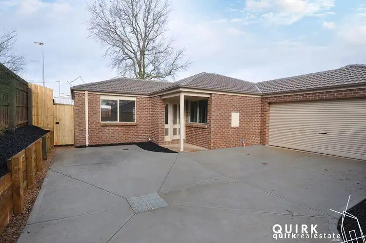 2/10 Rush Street, Warragul VIC 3820