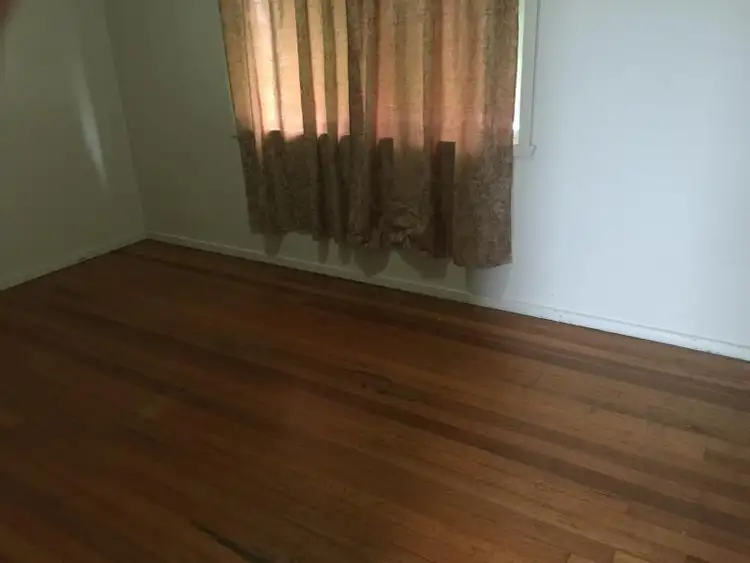 Fifth view of Homely house listing, 48 Ivanhoe Avenue, St Albans VIC 3021